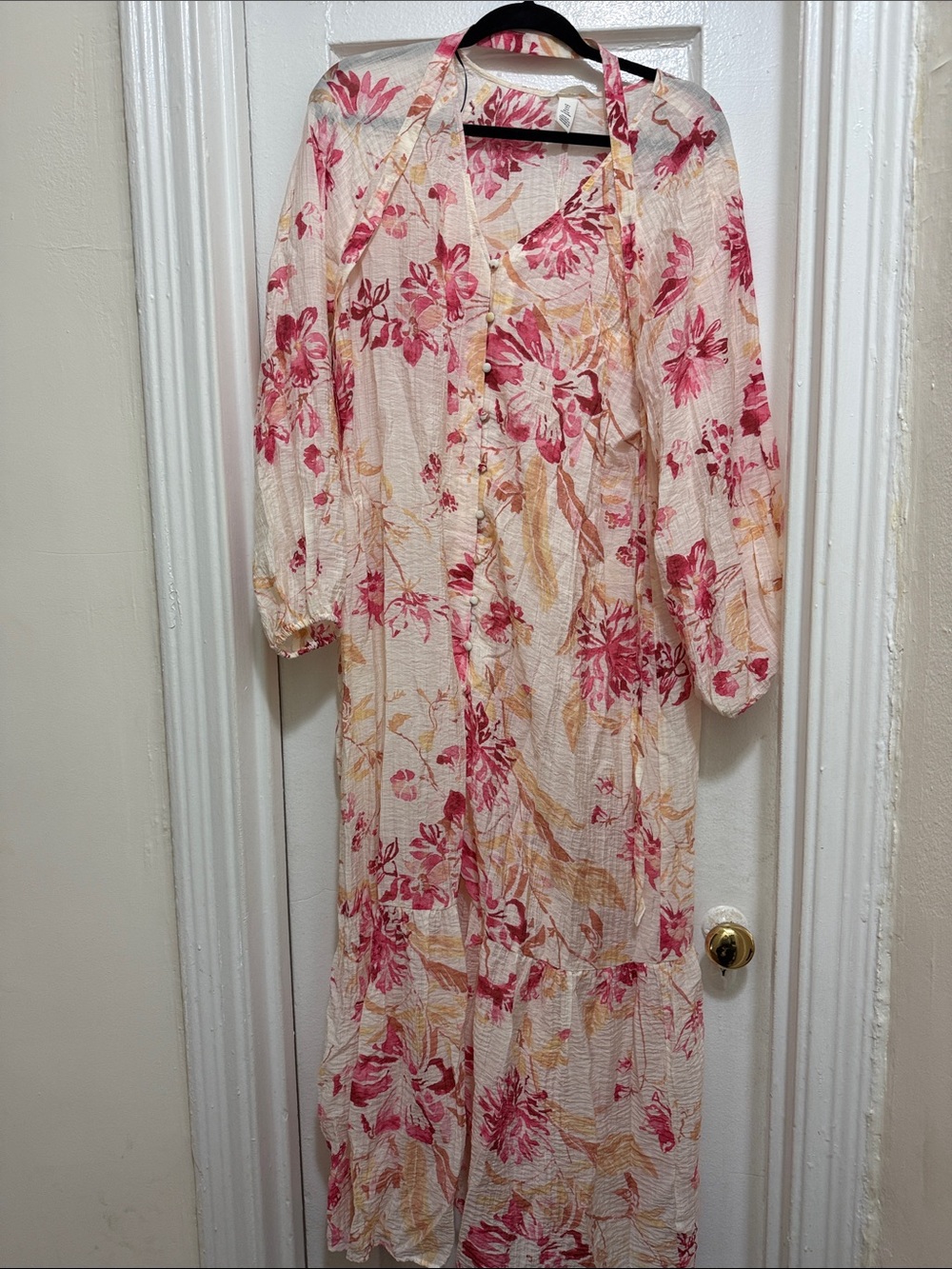 H&M Floral Pink & Cream Maxi Dress with V-Neck